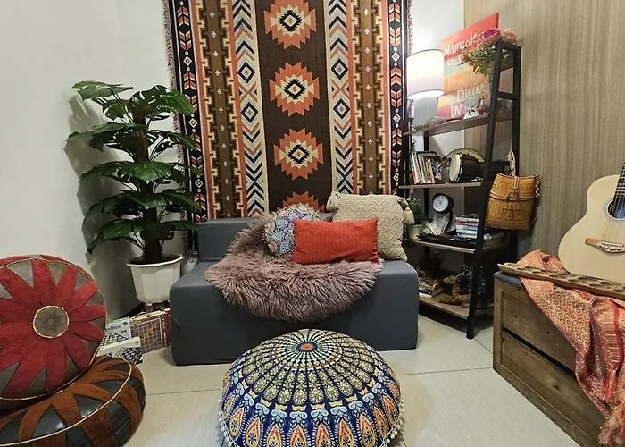 Apartment Promo Modern Boho Chic Near Moa, Bay *
