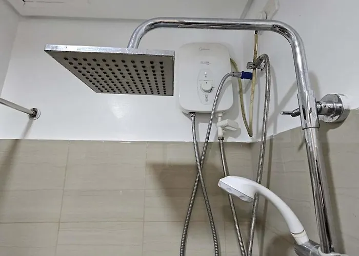Apartment Promo Modern Boho Chic Near Moa, Bay